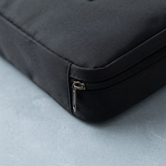 bolsa de almacenamiento de artículos de aseo personal y accesorios.
